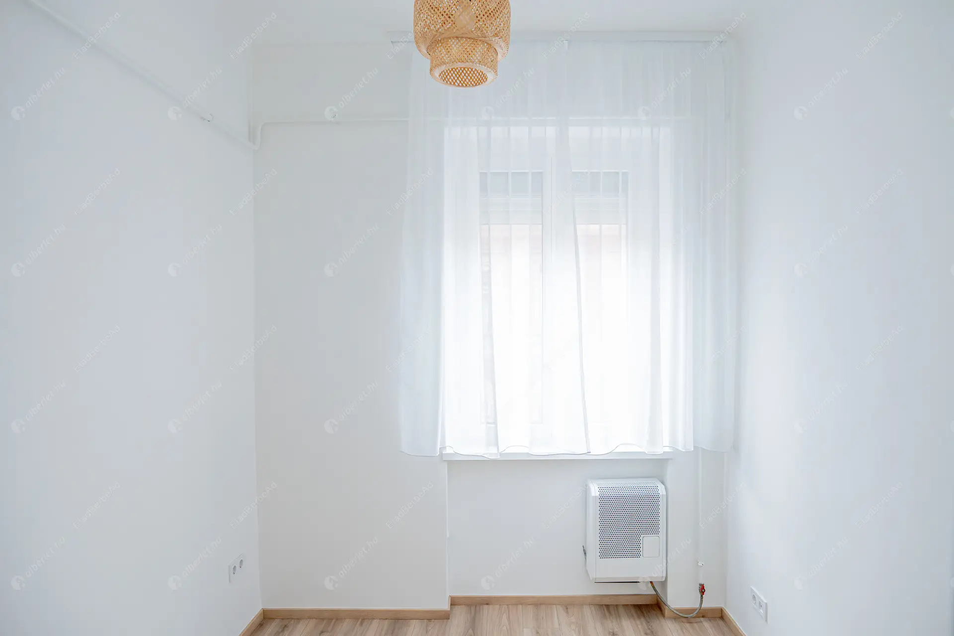 Kiadó albérlet 300000 Ft/hó áron: Budapest, VII. kerület  Murányi utca. Mérete: 41 nm, 1 szobás | Alberlet.hu - 6543603