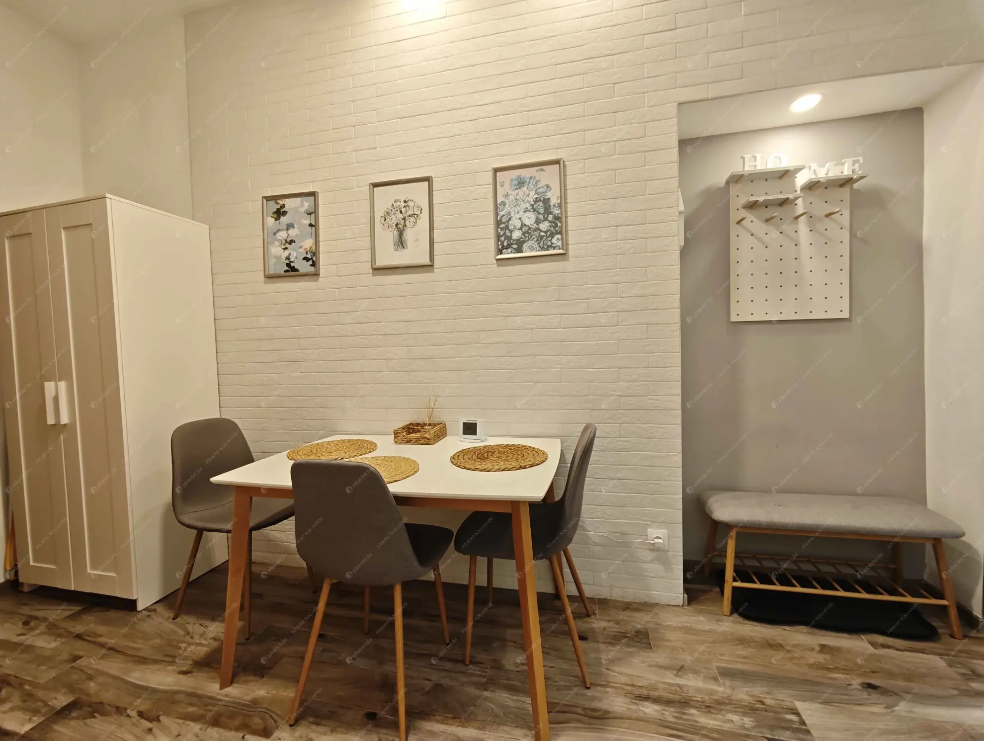 Kiadó albérlet 210000 Ft/hó áron: Budapest, VII. kerület  Nefelejcs utca. Mérete: 32 nm, 1 szobás | Alberlet.hu - 6596092