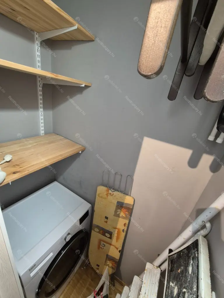 Kiadó albérlet 280000 Ft/hó áron: Budapest, VII. kerület  Nyár utca. Mérete: 49 nm, 2 szobás | Alberlet.hu - 6642651