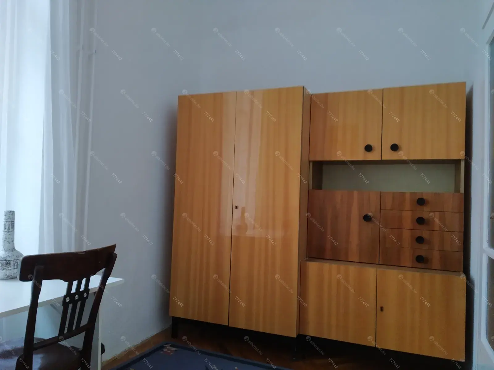 Kiadó albérlet 75000 Ft/hó áron: Budapest, VII. kerület  Nyár utca. Mérete: 81 nm, 3 szobás | Alberlet.hu - 6704040