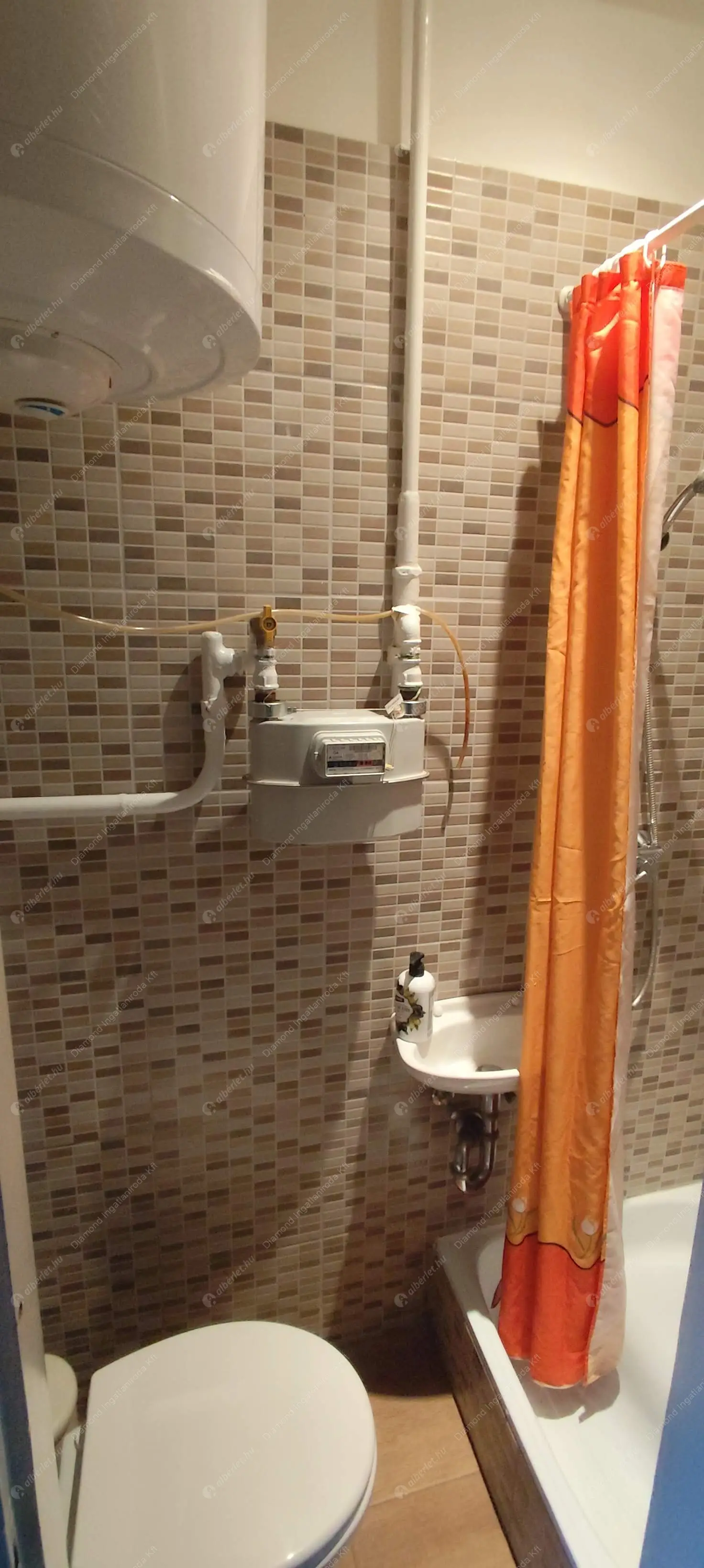 Kiadó albérlet 170000 Ft/hó áron: Budapest, VII. kerület  Peterdy utca. Mérete: 30 nm, 1 szobás | Alberlet.hu - 6573842