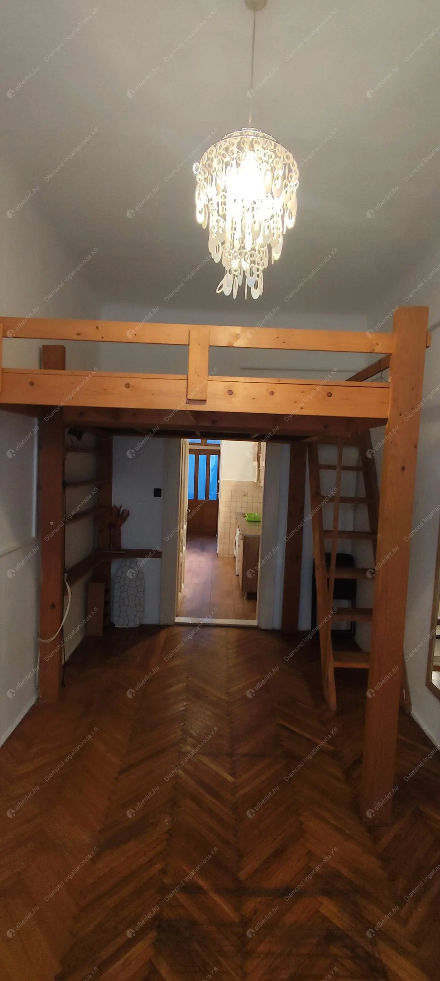 Kiadó albérlet 170000 Ft/hó áron: Budapest, VII. kerület  Peterdy utca. Mérete: 30 nm, 1 szobás | Alberlet.hu - 6573850