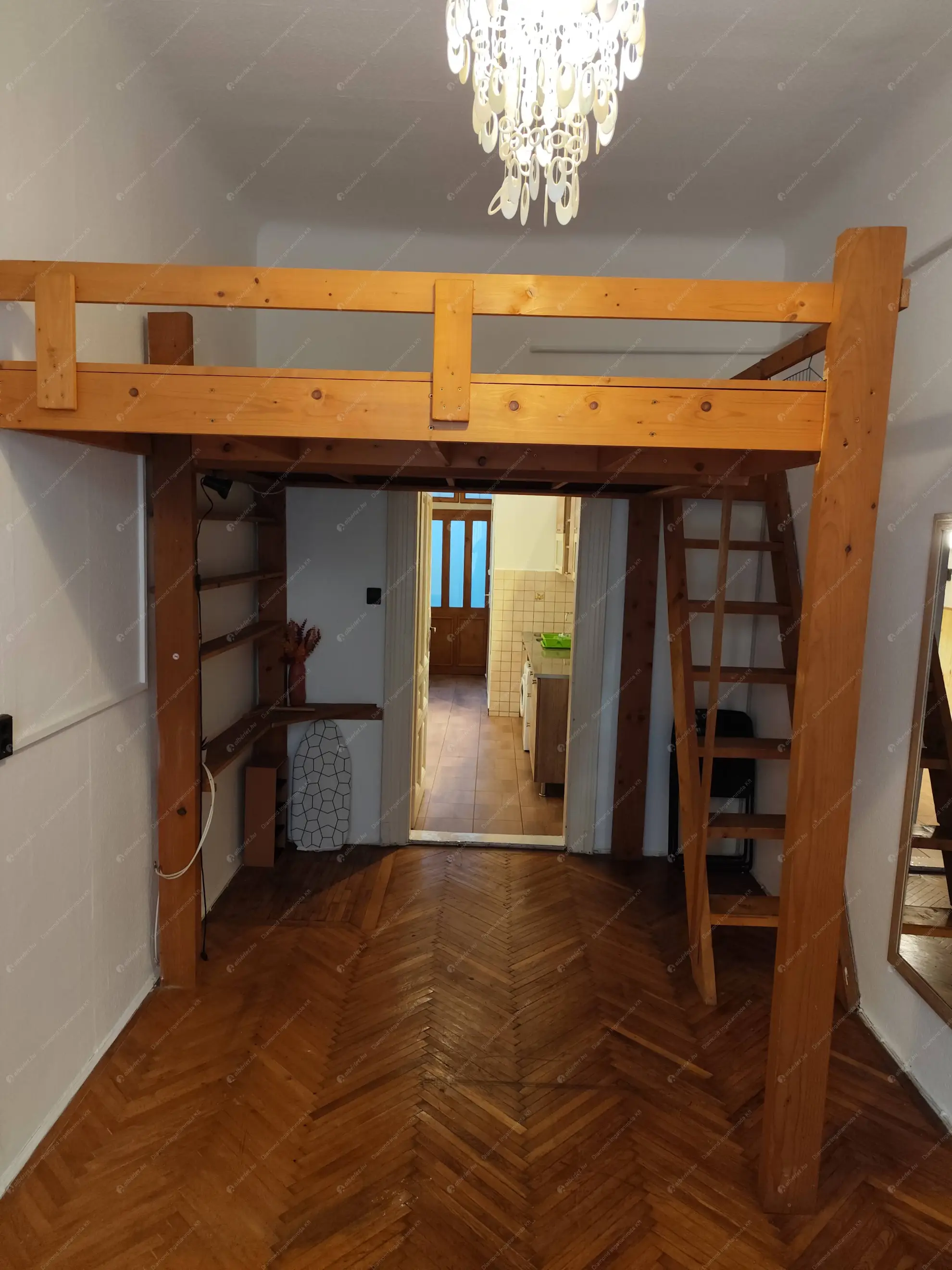 Kiadó albérlet 170000 Ft/hó áron: Budapest, VII. kerület  Peterdy utca. Mérete: 30 nm, 1 szobás | Alberlet.hu - 6573852