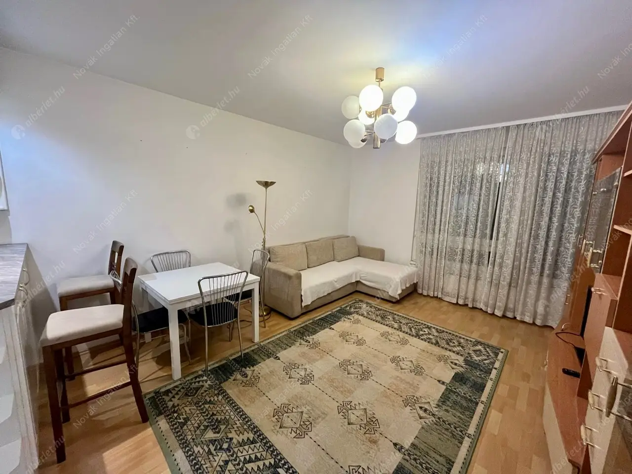 Kiadó albérlet 225000 Ft/hó áron: Budapest, VII. kerület  Peterdy utca. Mérete: 47 nm, 2 szobás | Alberlet.hu - 6620496