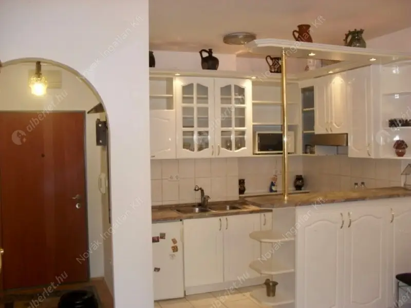Kiadó albérlet 225000 Ft/hó áron: Budapest, VII. kerület  Peterdy utca. Mérete: 47 nm, 2 szobás | Alberlet.hu - 6620498