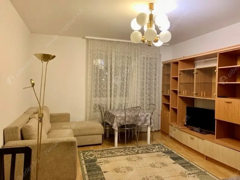 Kiadó albérlet 225000 Ft/hó áron: Budapest, VII. kerület  Peterdy utca. Mérete: 47 nm, 2 szobás | Alberlet.hu - 6620500