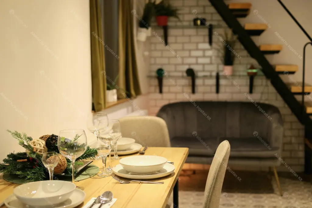 Kiadó albérlet 260000 Ft/hó áron: Budapest, VII. kerület  Peterdy utca. Mérete: 60 nm, 1 szobás | Alberlet.hu - 6678197