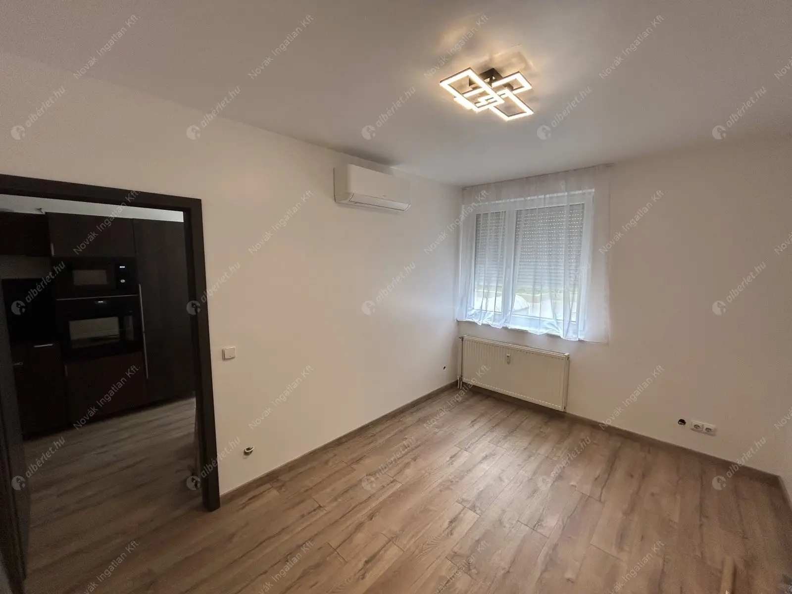 Kiadó albérlet 400000 Ft/hó áron: Budapest, VII. kerület  Péterfy Sándor utca. Mérete: 78 nm, 2 szobás | Alberlet.hu - 6574099