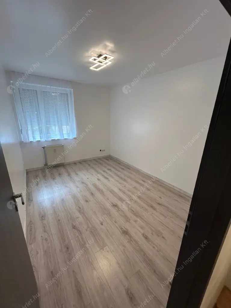 Kiadó albérlet 430000 Ft/hó áron: Budapest, VII. kerület  Péterfy Sándor utca. Mérete: 78 nm, 2 szobás | Alberlet.hu - 6580570