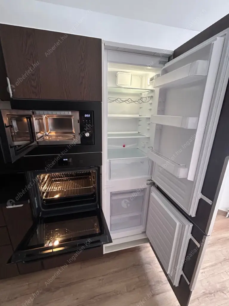 Kiadó albérlet 430000 Ft/hó áron: Budapest, VII. kerület  Péterfy Sándor utca. Mérete: 78 nm, 2 szobás | Alberlet.hu - 6580575