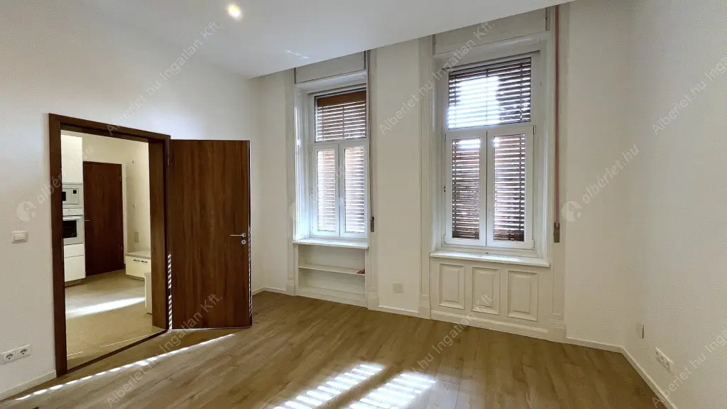 Kiadó albérlet 350000 Ft/hó áron: Budapest, VII. kerület  Péterfy Sándor utca. Mérete: 88 nm, 3 szobás | Alberlet.hu - 6561954