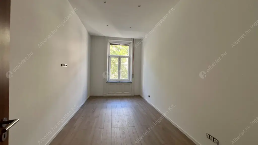 Kiadó albérlet 350000 Ft/hó áron: Budapest, VII. kerület  Péterfy Sándor utca. Mérete: 88 nm, 3 szobás | Alberlet.hu - 6561963