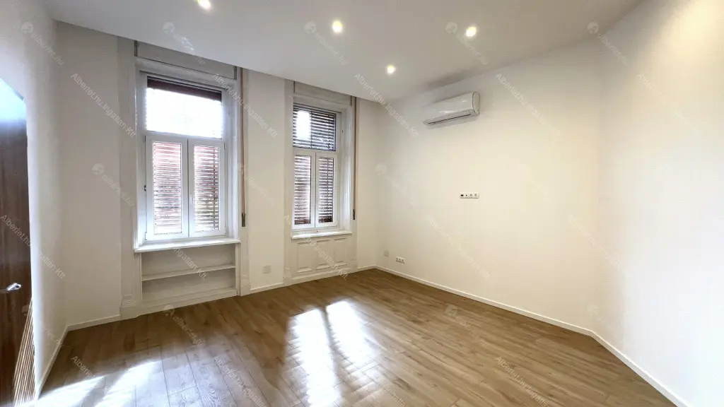 Kiadó albérlet 350000 Ft/hó áron: Budapest, VII. kerület  Péterfy Sándor utca. Mérete: 88 nm, 3 szobás | Alberlet.hu - 6651710