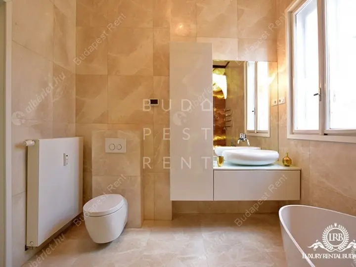 Kiadó albérlet 718000 Ft/hó áron: Budapest, VII. kerület  Rákóczi út. Mérete: 100 nm, 2 szobás | Alberlet.hu - 5939743