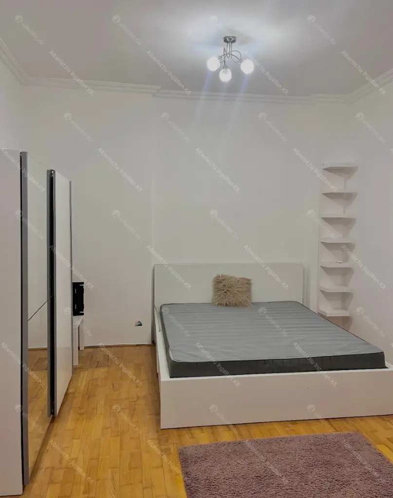 Kiadó albérlet 270000 Ft/hó áron: Budapest, VII. kerület  Rákóczi út. Mérete: 46 nm, 1 szobás | Alberlet.hu - 6694483