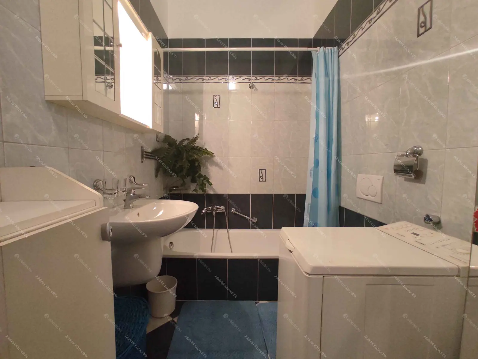 Kiadó albérlet 175000 Ft/hó áron: Budapest, VII. kerület  Rákóczi út. Mérete: 48 nm, 1 szobás | Alberlet.hu - 6649784