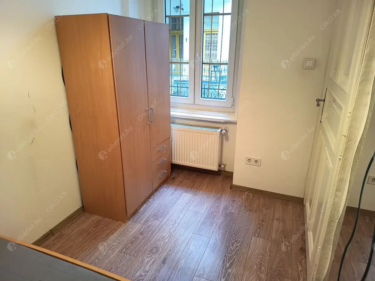 Kiadó albérlet 250000 Ft/hó áron: Budapest, VII. kerület  Rákóczi út. Mérete: 53 nm, 2 szobás | Alberlet.hu - 6618559