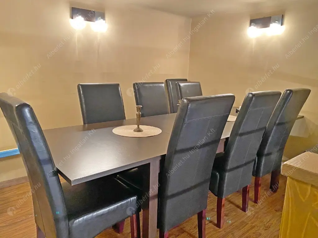 Kiadó albérlet 330000 Ft/hó áron: Budapest, VII. kerület  Rákóczi út. Mérete: 72 nm, 3 szobás | Alberlet.hu - 6173263