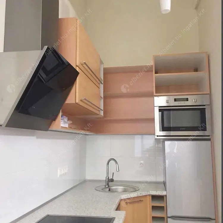 Kiadó albérlet 215000 Ft/hó áron: Budapest, VII. kerület  Rejtő Jenő utca. Mérete: 42 nm, 1 szobás | Alberlet.hu - 6075779