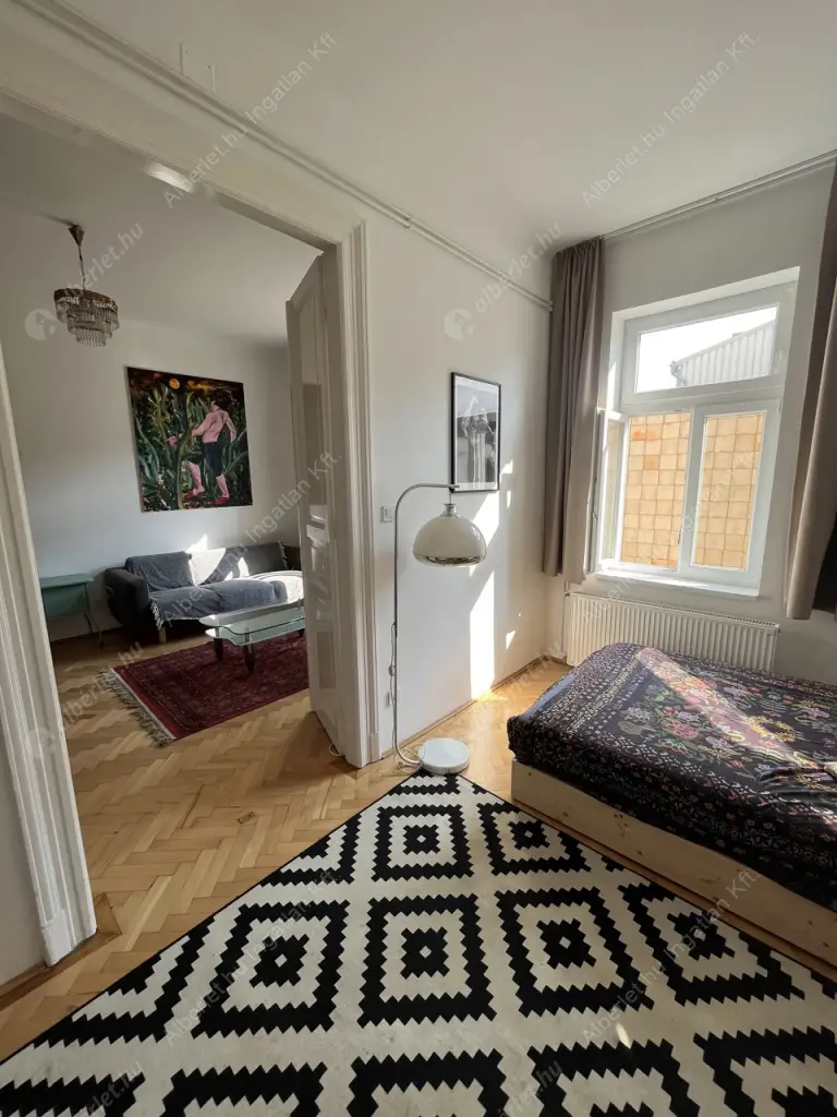 Kiadó albérlet 269000 Ft/hó áron: Budapest, VII. kerület  Rejtő Jenő utca. Mérete: 70 nm, 2 szobás | Alberlet.hu - 6605338
