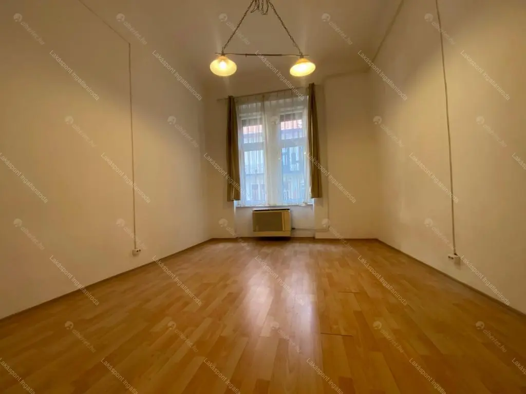 Kiadó albérlet 170000 Ft/hó áron: Budapest, VII. kerület  Rottenbiller utca. Mérete: 27 nm, 1 szobás | Alberlet.hu - 6685433