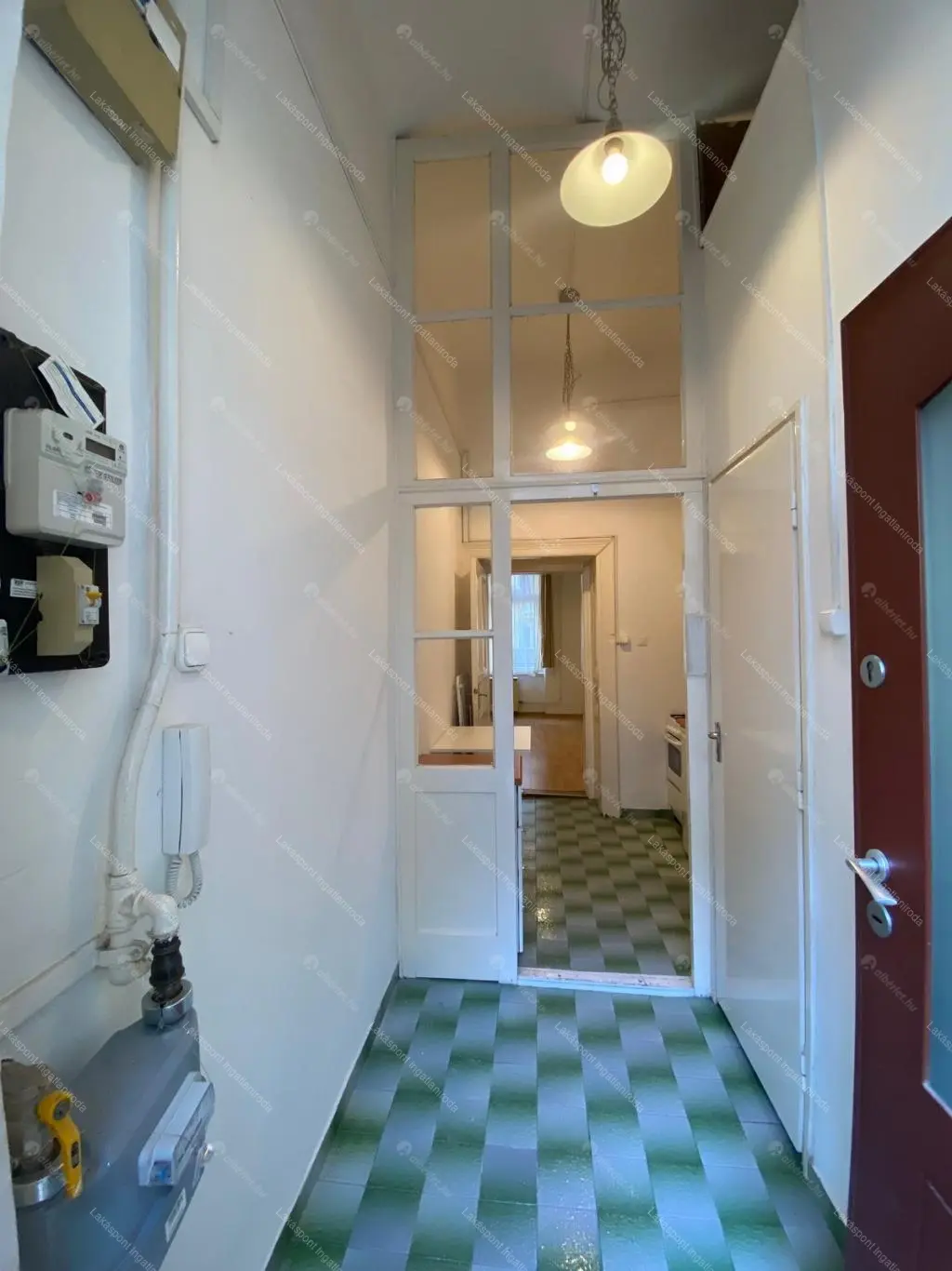 Kiadó albérlet 170000 Ft/hó áron: Budapest, VII. kerület  Rottenbiller utca. Mérete: 27 nm, 1 szobás | Alberlet.hu - 6685441