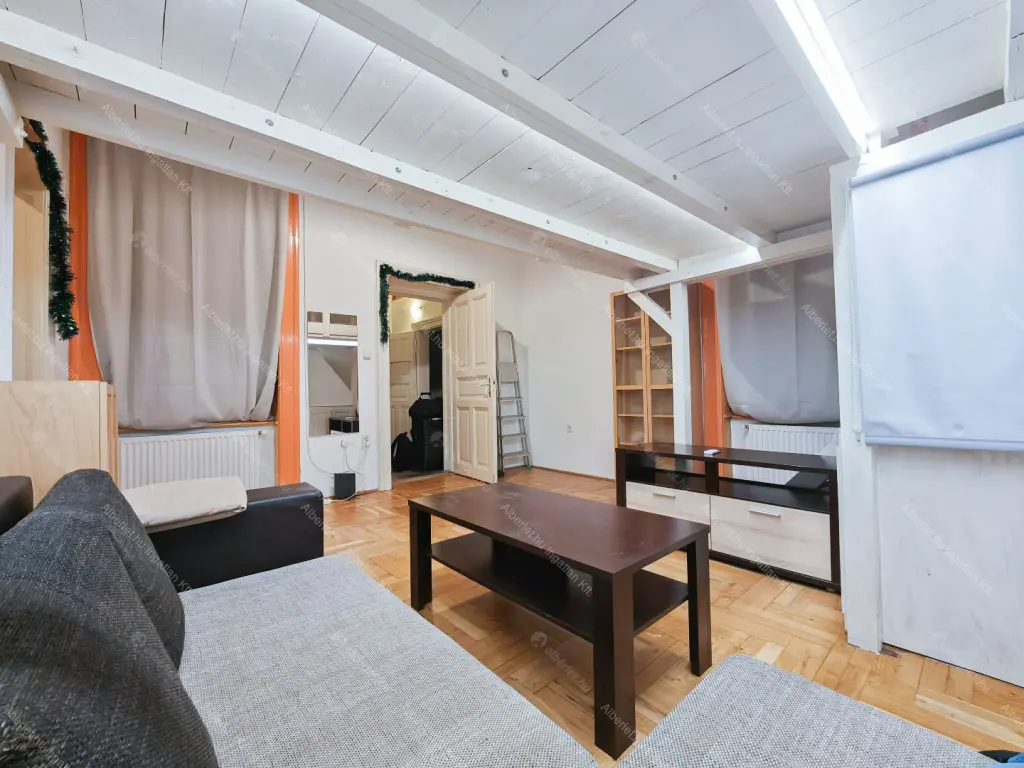 Kiadó albérlet 300000 Ft/hó áron: Budapest, VII. kerület  Rottenbiller utca. Mérete: 49 nm, 2 szobás | Alberlet.hu - 6694189