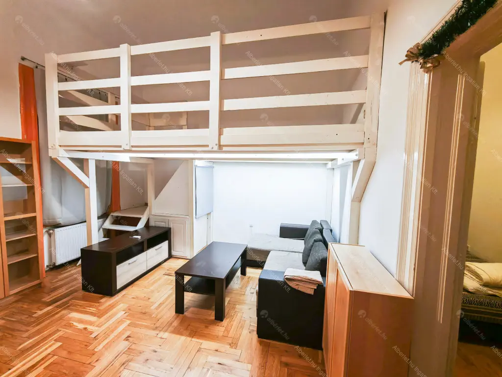 Kiadó albérlet 300000 Ft/hó áron: Budapest, VII. kerület  Rottenbiller utca. Mérete: 49 nm, 2 szobás | Alberlet.hu - 6694190