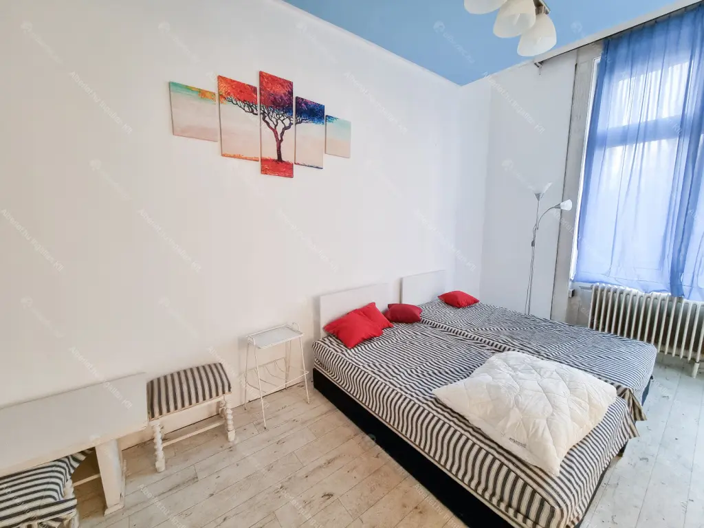 Kiadó albérlet 273000 Ft/hó áron: Budapest, VII. kerület  Rottenbiller utca. Mérete: 61 nm, 2 szobás | Alberlet.hu - 6685548