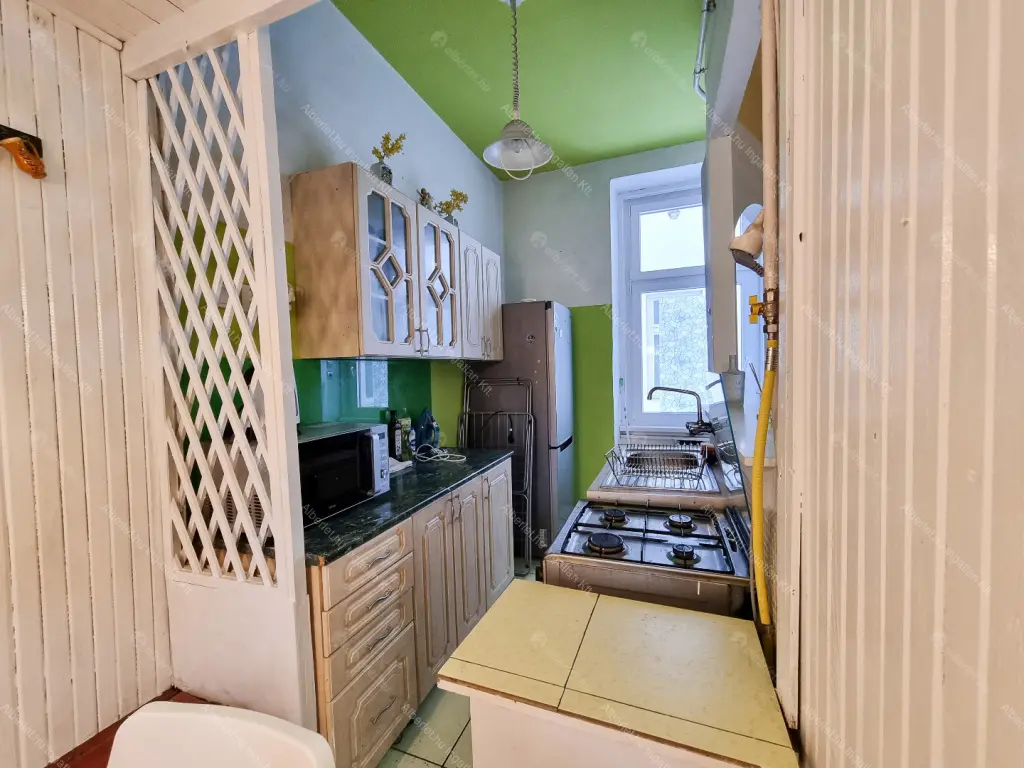 Kiadó albérlet 273000 Ft/hó áron: Budapest, VII. kerület  Rottenbiller utca. Mérete: 61 nm, 2 szobás | Alberlet.hu - 6685556