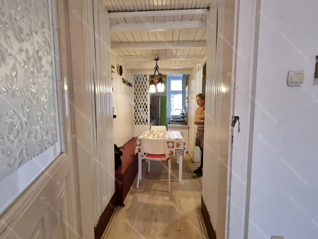 Kiadó albérlet 273000 Ft/hó áron: Budapest, VII. kerület  Rottenbiller utca. Mérete: 61 nm, 2 szobás | Alberlet.hu - 6685558