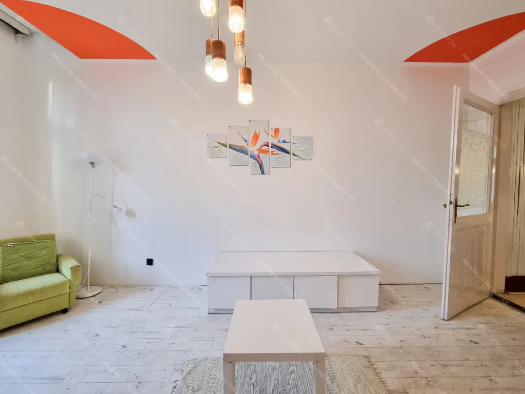 Kiadó albérlet 280000 Ft/hó áron: Budapest, VII. kerület  Rottenbiller utca. Mérete: 61 nm, 2 szobás | Alberlet.hu - 6696652