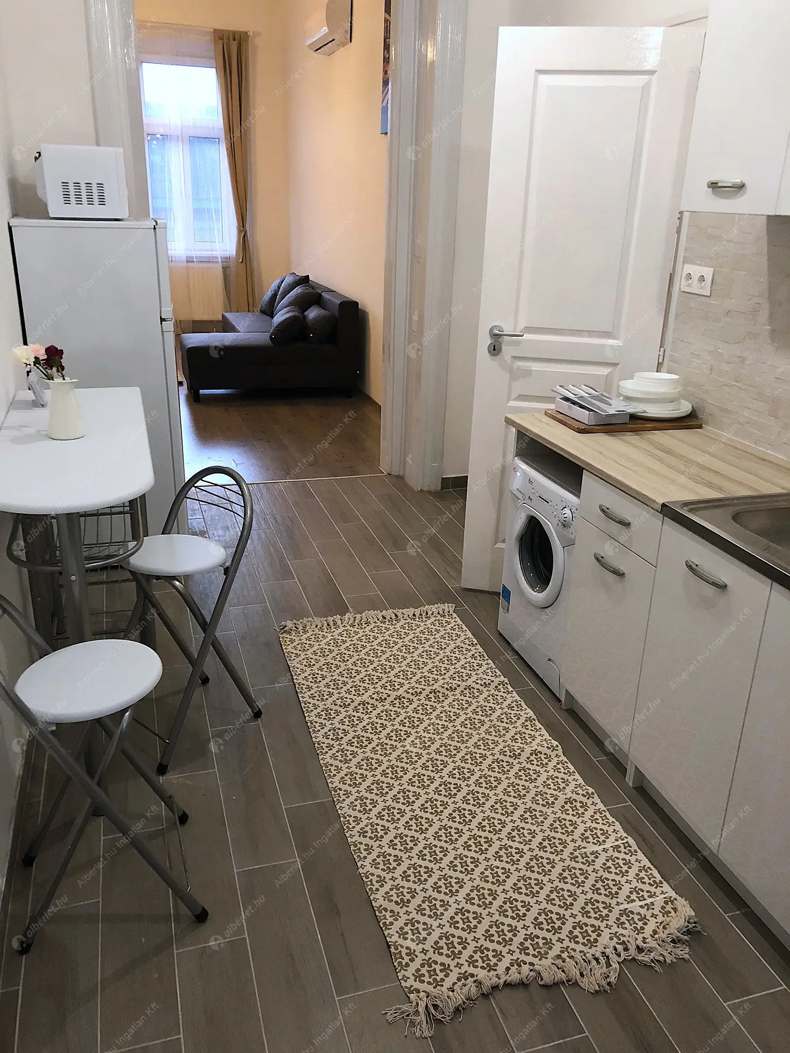 Kiadó albérlet 315000 Ft/hó áron: Budapest, VII. kerület  Rottenbiller utca. Mérete: 65 nm, 3 szobás | Alberlet.hu - 6546897