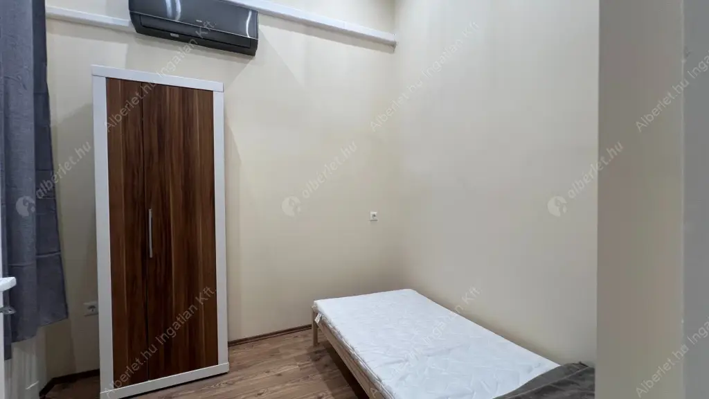 Kiadó albérlet 450000 Ft/hó áron: Budapest, VII. kerület  Rottenbiller utca. Mérete: 87 nm, 3 szobás | Alberlet.hu - 6538498