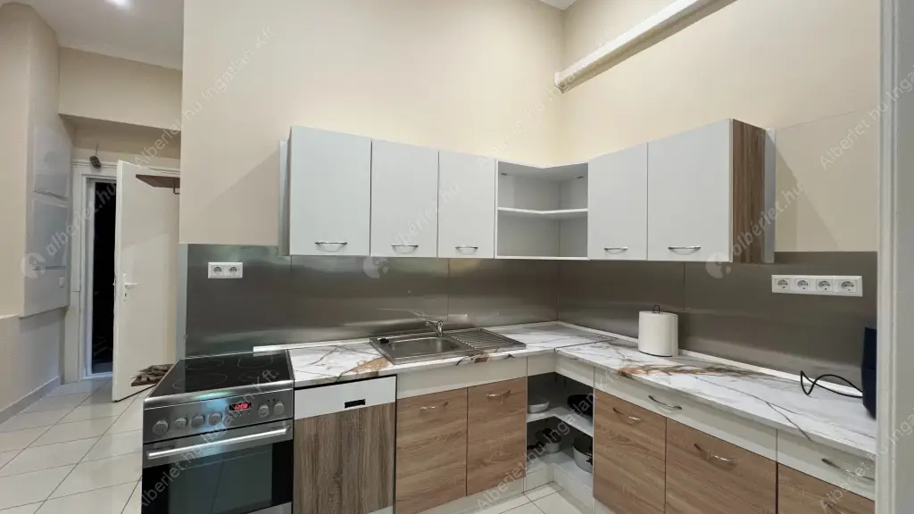 Kiadó albérlet 450000 Ft/hó áron: Budapest, VII. kerület  Rottenbiller utca. Mérete: 87 nm, 3 szobás | Alberlet.hu - 6538499