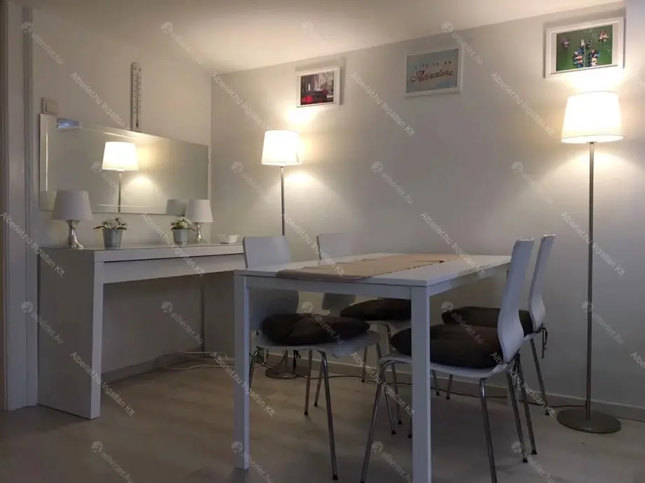 Kiadó albérlet 200000 Ft/hó áron: Budapest, VII. kerület  Rózsa utca. Mérete: 31 nm, 1 szobás | Alberlet.hu - 6538906