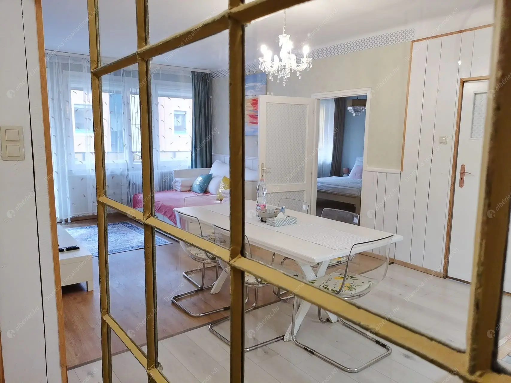 Kiadó albérlet 427000 Ft/hó áron: Budapest, VII. kerület  Rumbach Sebestyén utca. Mérete: 70 nm, 2 szobás | Alberlet.hu - 6367424