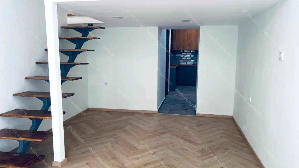 Kiadó albérlet 239000 Ft/hó áron: Budapest, VII. kerület  Sajó utca. Mérete: 35 nm, 2 szobás | Alberlet.hu - 6696635