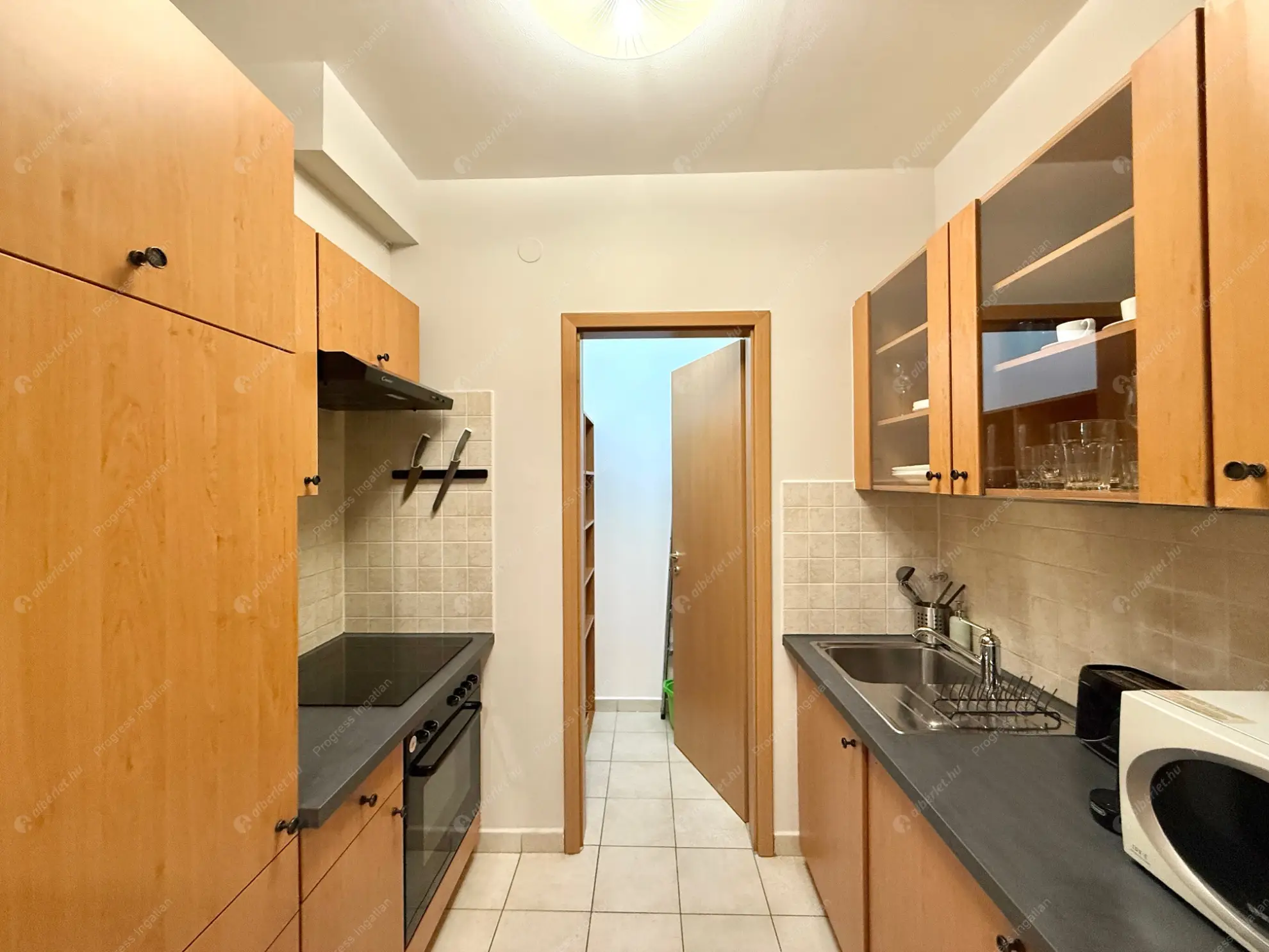 Kiadó albérlet 320000 Ft/hó áron: Budapest, VII. kerület  Síp utca. Mérete: 49 nm, 2 szobás | Alberlet.hu - 6582008