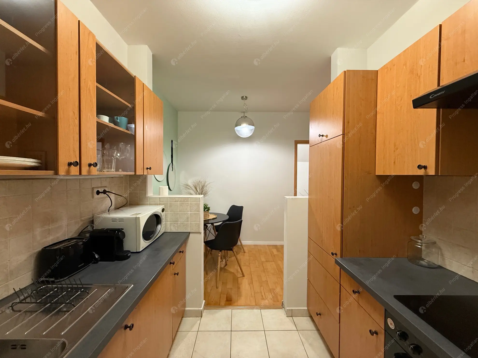 Kiadó albérlet 320000 Ft/hó áron: Budapest, VII. kerület  Síp utca. Mérete: 49 nm, 2 szobás | Alberlet.hu - 6582010