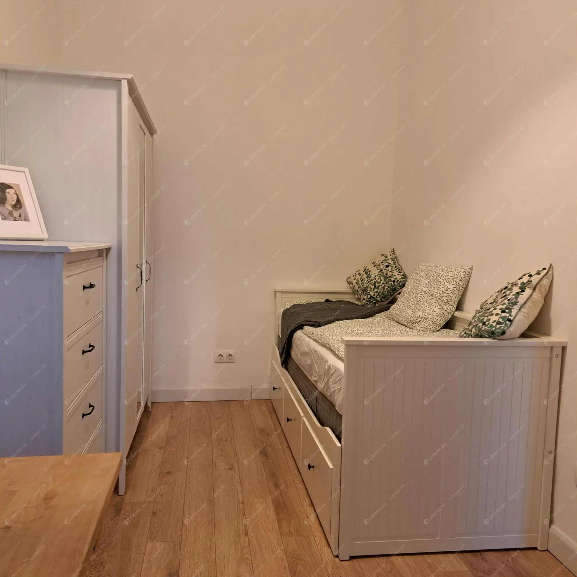 Kiadó albérlet 470000 Ft/hó áron: Budapest, VII. kerület  Síp utca. Mérete: 73 nm, 4 szobás | Alberlet.hu - 6628282