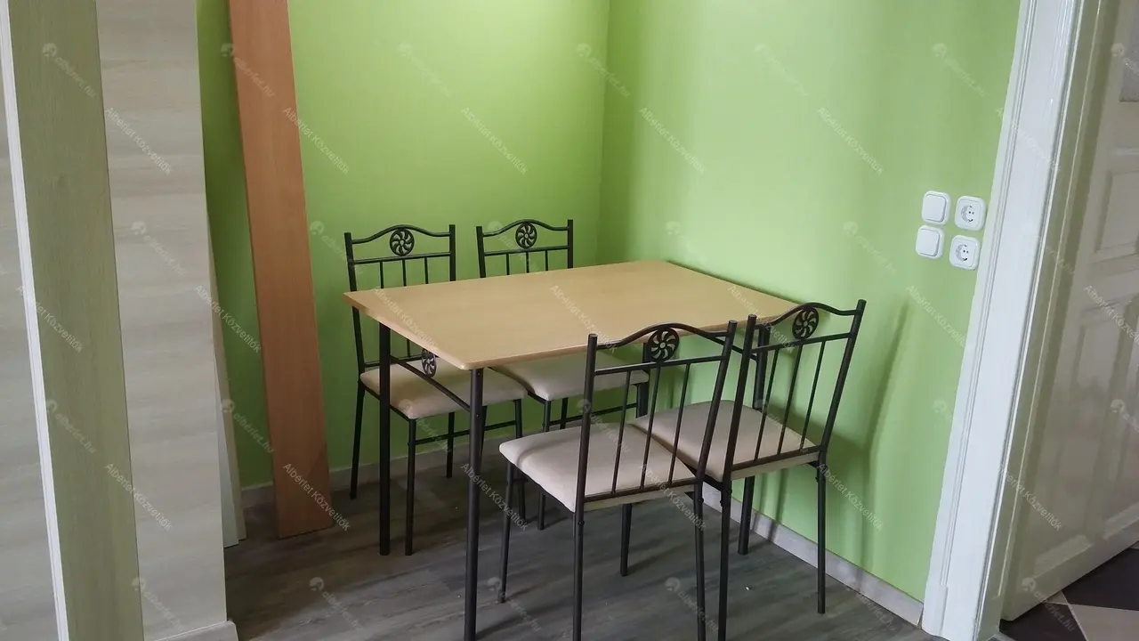 Kiadó albérlet 175000 Ft/hó áron: Budapest, VII. kerület  Szinva utca. Mérete: 80 nm, 2 szobás | Alberlet.hu - 3120041