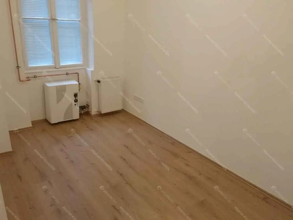 Kiadó albérlet 175000 Ft/hó áron: Budapest, VII. kerület  Szinva utca. Mérete: 80 nm, 2 szobás | Alberlet.hu - 6658665