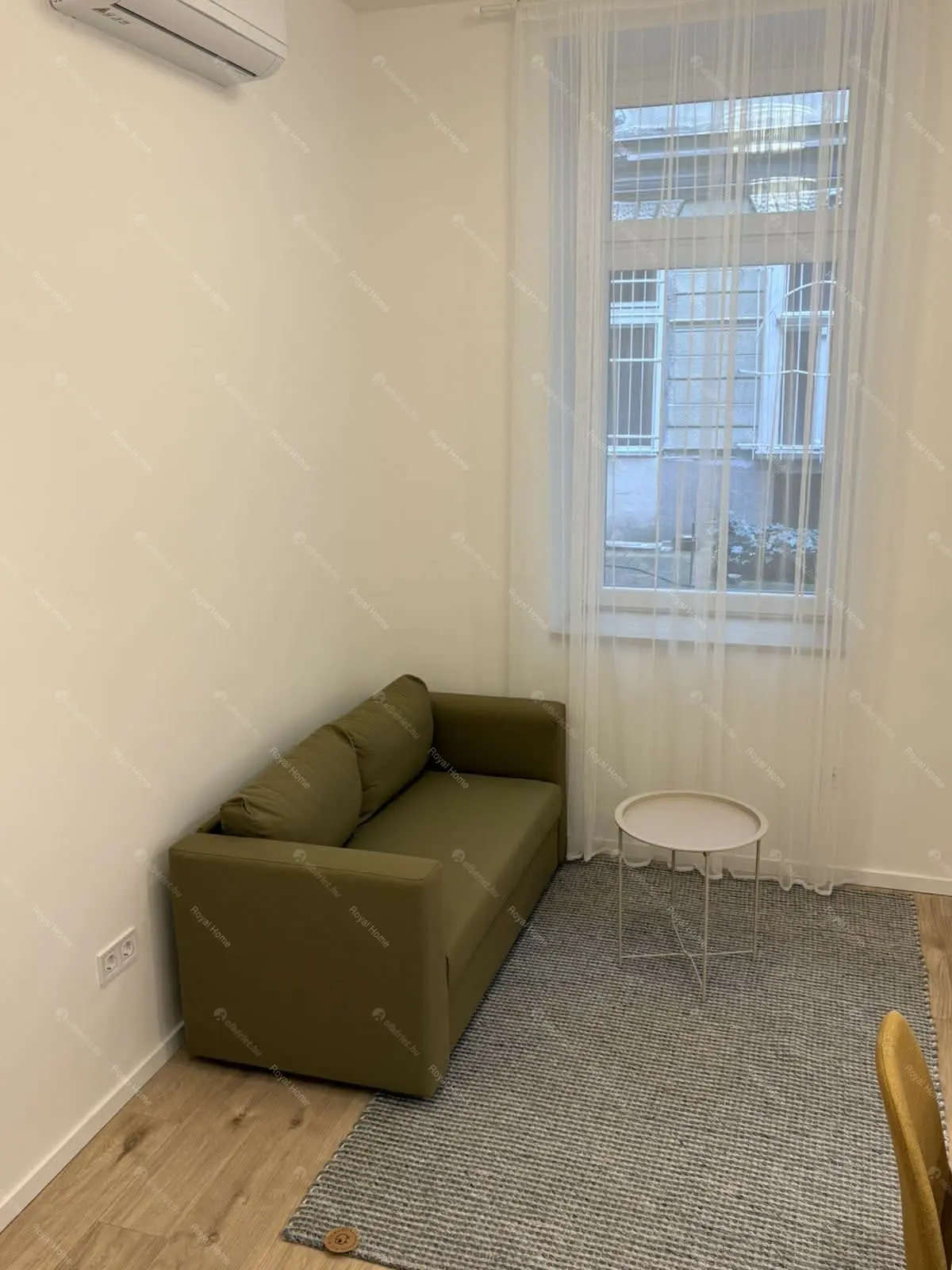 Kiadó albérlet 200000 Ft/hó áron: Budapest, VII. kerület  Szövetség utca. Mérete: 20 nm, 1 szobás | Alberlet.hu - 6703629