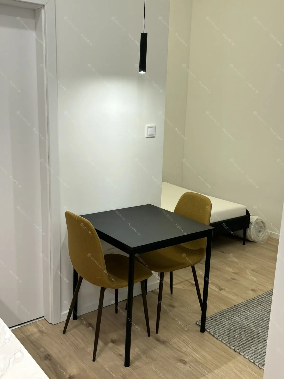 Kiadó albérlet 200000 Ft/hó áron: Budapest, VII. kerület  Szövetség utca. Mérete: 20 nm, 1 szobás | Alberlet.hu - 6703633