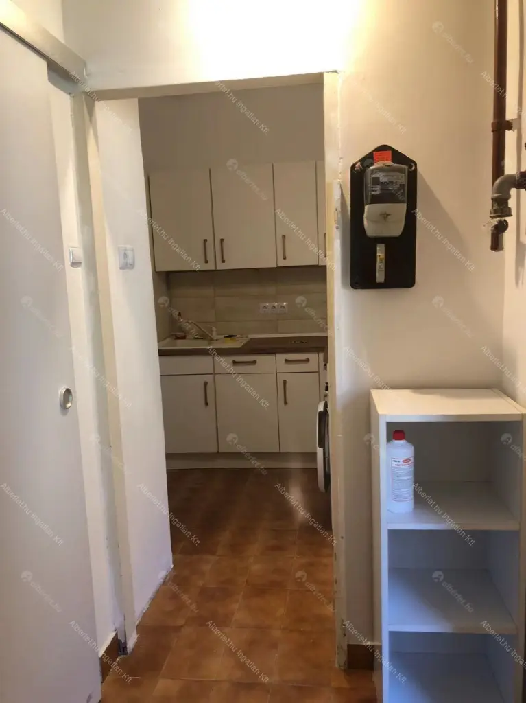 Kiadó albérlet 210000 Ft/hó áron: Budapest, VII. kerület  Szövetség utca. Mérete: 30 nm, 1 szobás | Alberlet.hu - 6687189