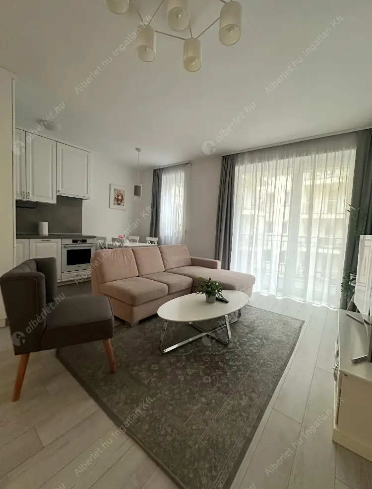 Kiadó albérlet 350000 Ft/hó áron: Budapest, VII. kerület  Szövetség utca. Mérete: 50 nm, 2 szobás | Alberlet.hu - 6628466