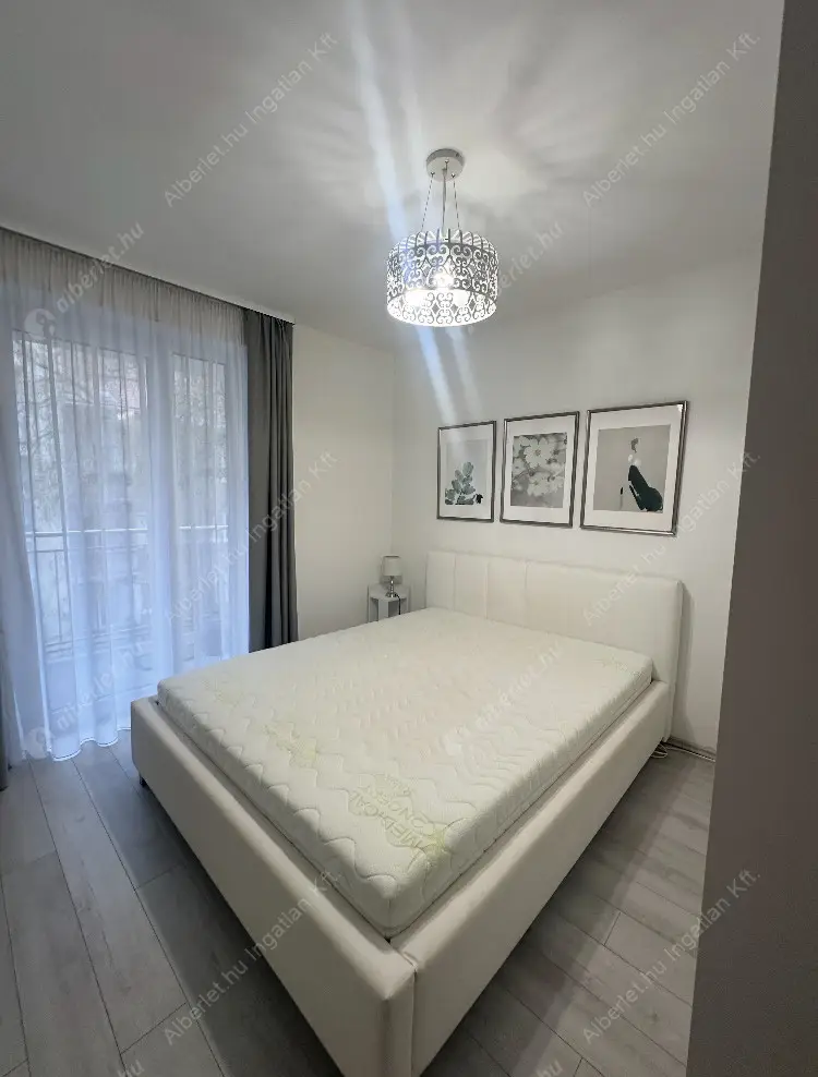 Kiadó albérlet 350000 Ft/hó áron: Budapest, VII. kerület  Szövetség utca. Mérete: 50 nm, 2 szobás | Alberlet.hu - 6628471
