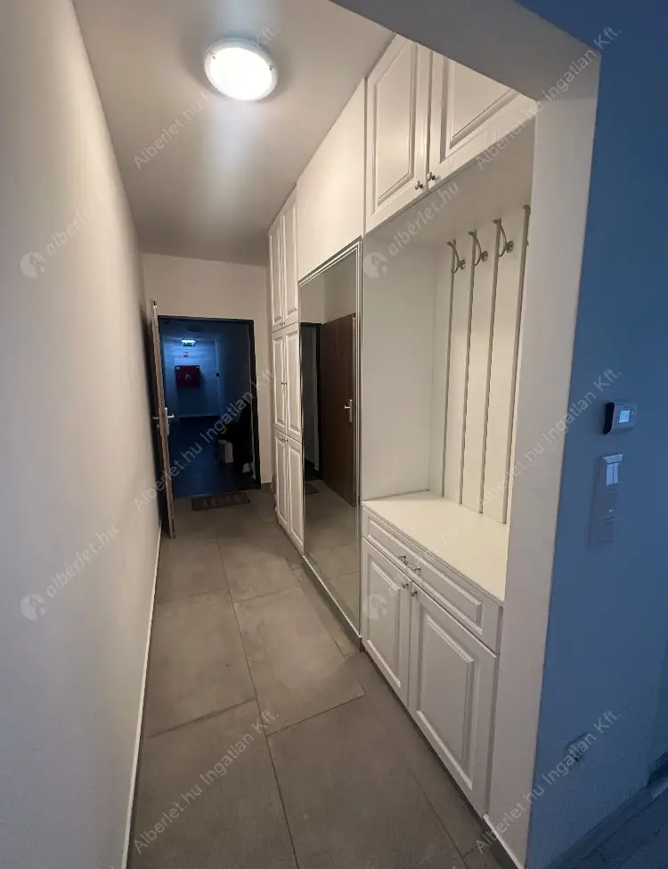 Kiadó albérlet 350000 Ft/hó áron: Budapest, VII. kerület  Szövetség utca. Mérete: 50 nm, 2 szobás | Alberlet.hu - 6628474