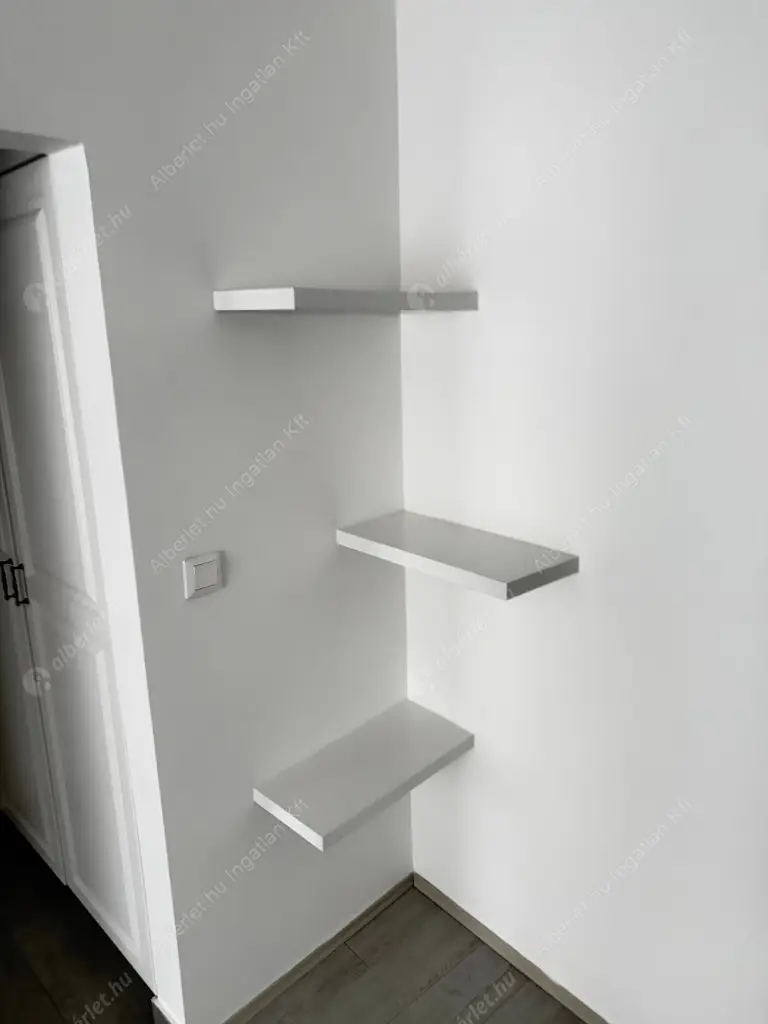 Kiadó albérlet 350000 Ft/hó áron: Budapest, VII. kerület  Szövetség utca. Mérete: 50 nm, 2 szobás | Alberlet.hu - 6628476